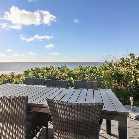 Erno - 20m From The Sea By Interhome 別荘 *